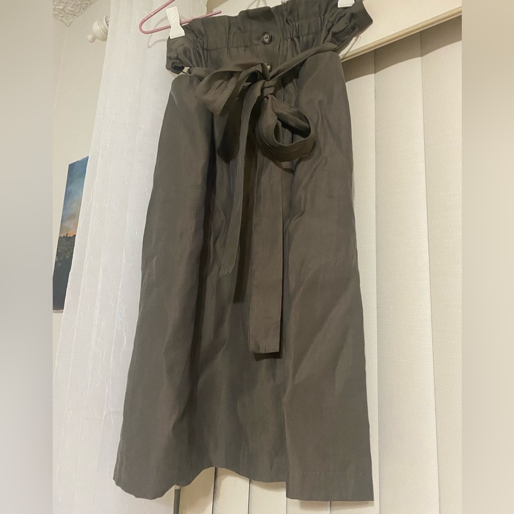 Olive Green Midi Mango Skirt with Bunched Elastic Tie Waist